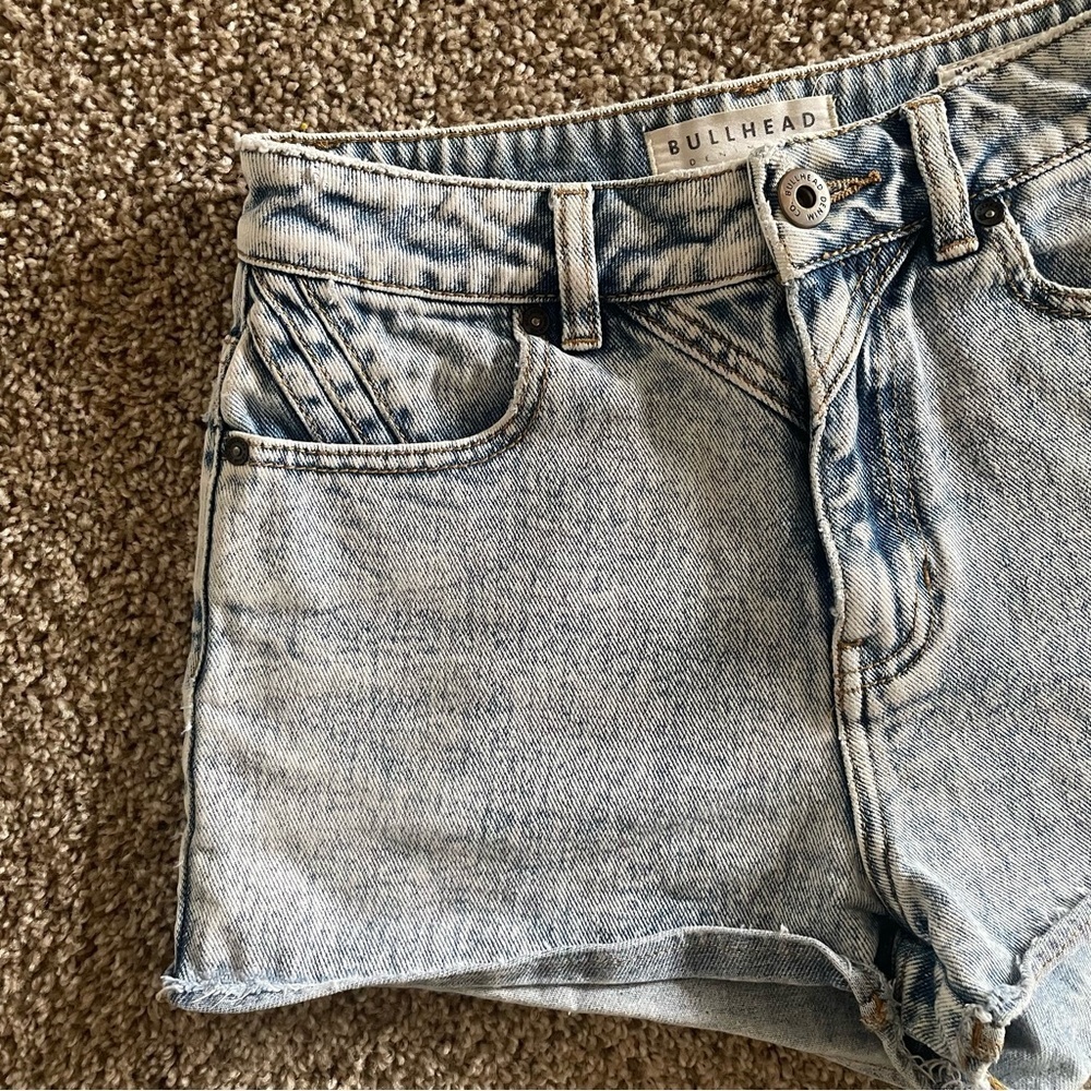 Bullhead Denim Mom Jean Shorts Juniors Size 3 Stone Acid Wash Vintage Style 90s - Picture 3 of 10